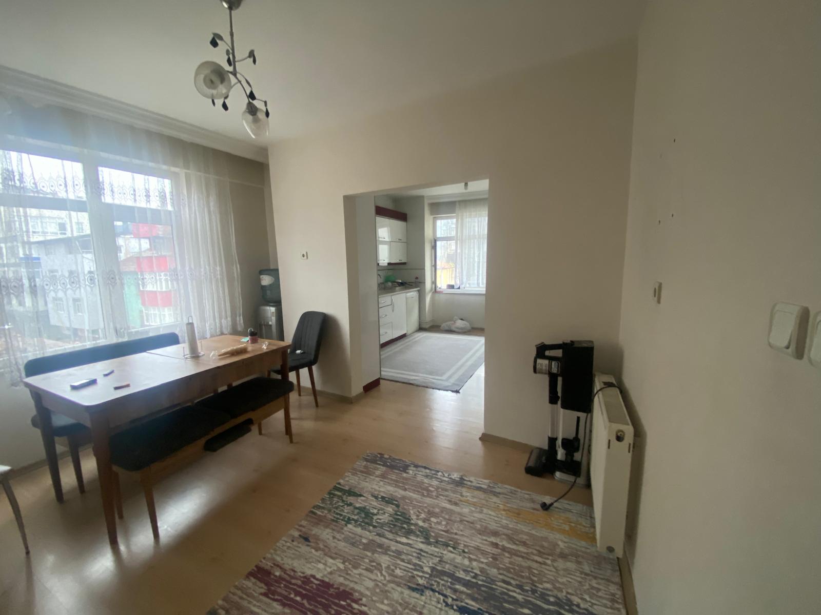 SAKARYA MAHALLESİNDE SATILIK 4+1 DAİRE